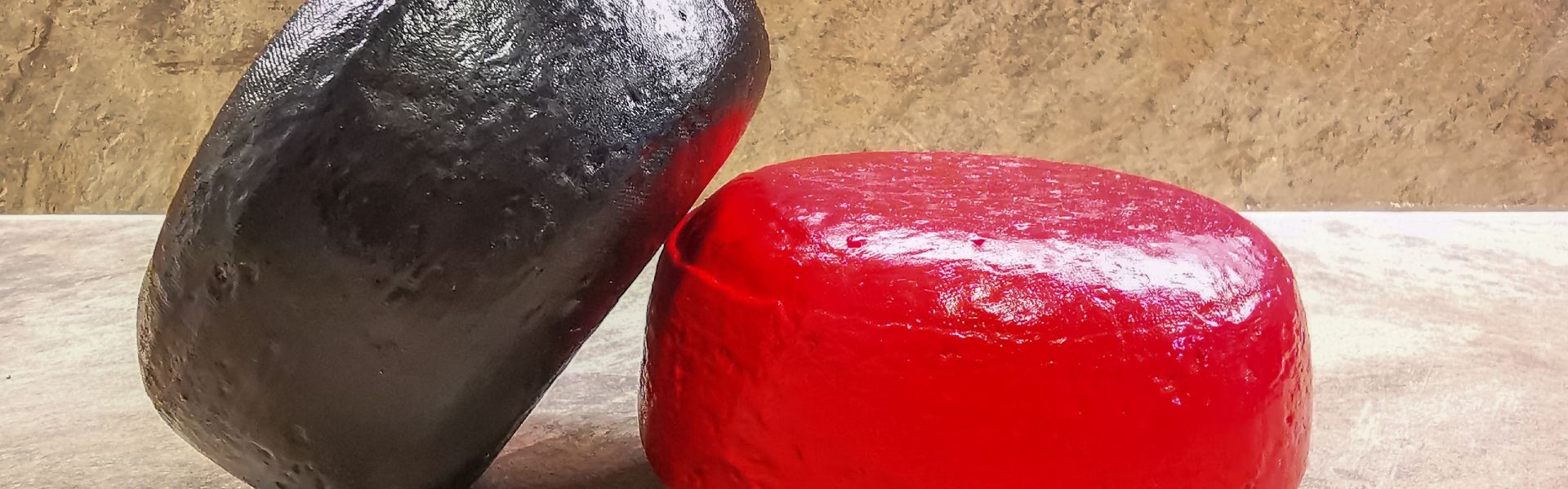 Wax-Coated Cheese: How to select the right coating